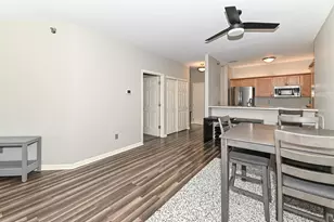 6995 S Riverwood Blvd, Franklin, WI 53132 - Photo 15