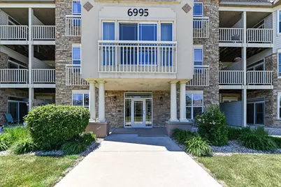6995 S Riverwood Blvd #S-202, Franklin, WI 53132 - Photo 3