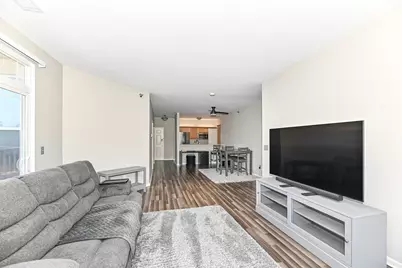 6995 S Riverwood Blvd #S-202, Franklin, WI 53132 - Photo 13