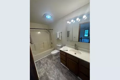 3344  Lake Dr, Hartford, WI 53027 - Photo 15