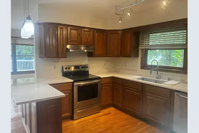 3344  Lake Dr, Hartford, WI 53027 - Photo 7