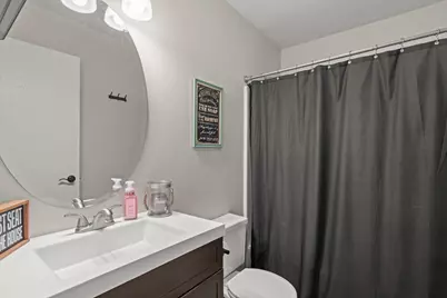 7040  Mariner Dr #106, Racine, WI 53406 - Photo 19