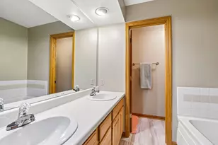 W5692 Sunset Ridge Rd, Walworth, WI 53184 - Photo 29