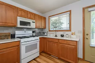 234 Brookside Dr, Mayville, WI 53050 - Photo 9