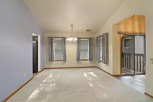 5509 Cambridge Ln, Racine, WI 53406 - Photo 9