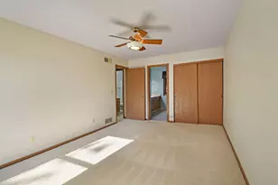 5509 Cambridge Ln, Racine, WI 53406 - Photo 11