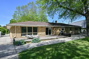 3825 St Clair St, Racine, WI 53402 - Photo 47