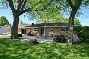 3825 St Clair St, Racine, WI 53402 - Photo 45