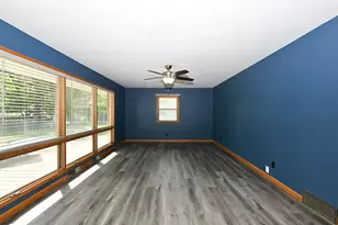 3825 St Clair St, Racine, WI 53402 - Photo 7