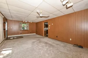 N6924 Oak Ln, Sugar Creek, WI 53121 - Photo 13