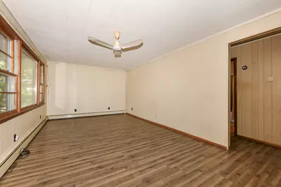 N6924  Oak Ln, Sugar Creek, WI 53121 - Photo 21