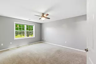 727 Wood River Ct, West Bend, WI 53095 - Photo 11