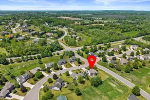 W234N7698 Grey Moss Ct, Sussex, WI 53089 - Photo 37