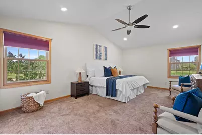 W234N7698  Grey Moss Ct, Sussex, WI 53089 - Photo 13