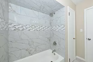 4300 N 73rd St, Milwaukee, WI 53216 - Photo 13