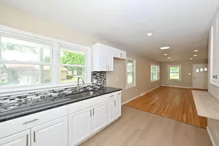 4300 N 73rd St, Milwaukee, WI 53216 - Photo 9