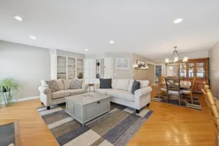 355 Havenwood Dr, Lake Geneva, WI 53147 - Photo 3