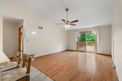 617  Wellington Dr #619, West Bend, WI 53090 - Photo 31