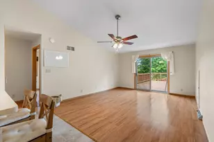 617 Wellington Dr, West Bend, WI 53090 - Photo 31