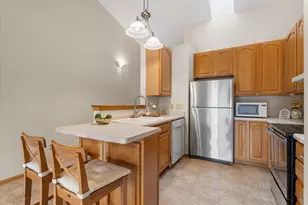 617 Wellington Dr, West Bend, WI 53090 - Photo 25