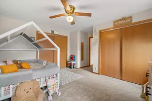 617 Wellington Dr, West Bend, WI 53090 - Photo 13