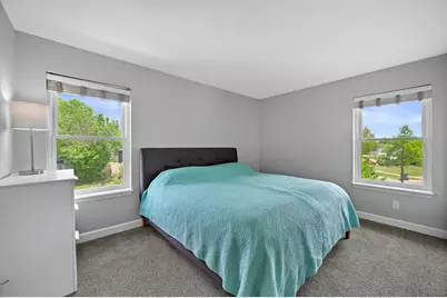 8730 S Fieldpointe Dr, Oak Creek, WI 53154 - Photo 29