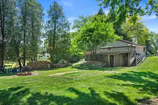 8874 S 81st St, Franklin, WI 53132 - Photo 11