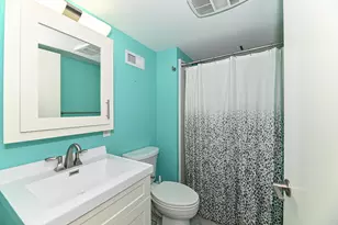 N90W16702 Pershing Ave, Menomonee Falls, WI 53051 - Photo 15