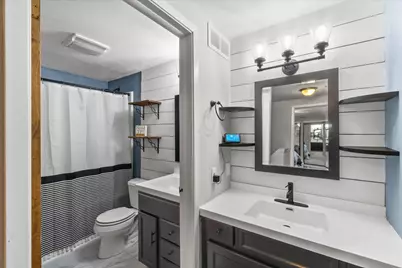 N76W14482  Northpoint Dr, Menomonee Falls, WI 53051 - Photo 13