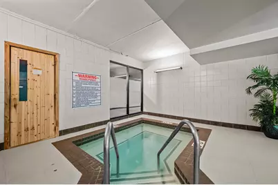 270 E Highland Ave #111, Milwaukee, WI 53202 - Photo 27