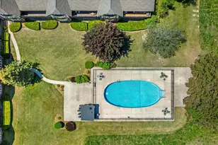 8900 N Park Plaza Ct, Brown Deer, WI 53223 - Photo 27