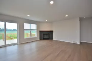 1037 Elderberry Rd, Oconomowoc, WI 53066 - Photo 9