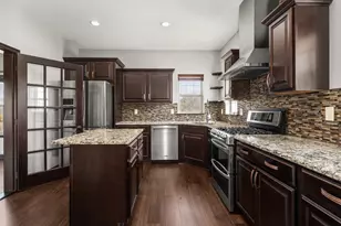 N88W18648 Duke Ct, Menomonee Falls, WI 53051 - Photo 17