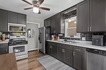 2957 N 84th St, Milwaukee, WI 53222 - Photo 9