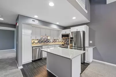 N16W26533  Tall Reeds Ln #H, Pewaukee, WI 53072 - Photo 7