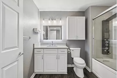 N16W26533  Tall Reeds Ln #H, Pewaukee, WI 53072 - Photo 17