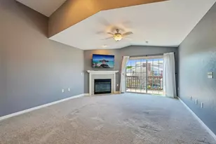 N16W26533 Tall Reeds Ln, Pewaukee, WI 53072 - Photo 3