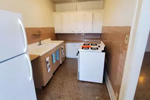 614 6th St, Racine, WI 53403 - Photo 21