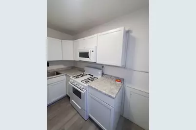 614  6th St, Racine, WI 53403 - Photo 13