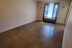 614 6th St, Racine, WI 53403 - Photo 23