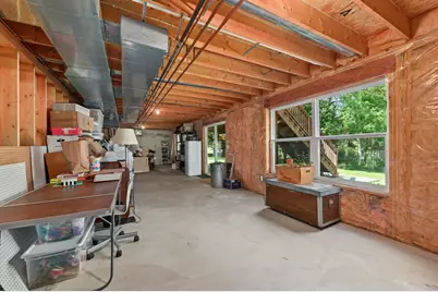 412 E Red Pine Cir, Dousman, WI 53118 - Photo 29