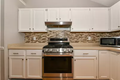 4100 W Fieldview Ct, Franklin, WI 53132 - Photo 25