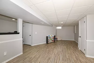 4100 W Fieldview Ct, Franklin, WI 53132 - Photo 17