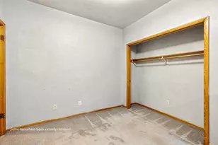 600 E Locust Ave, Milwaukee, WI 53212 - Photo 19