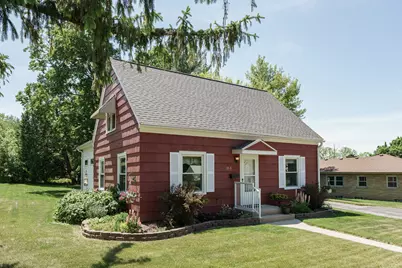 1315  Sunset Ave, Watertown, WI 53094 - Photo 3