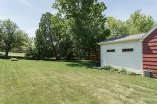 1315 Sunset Ave, Watertown, WI 53094 - Photo 5