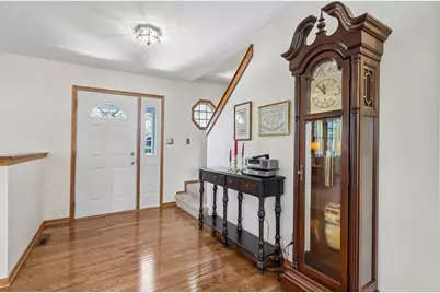 5728  Regency Hills Dr, Racine, WI 53406 - Photo 3