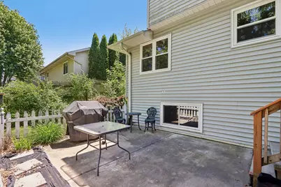 5728  Regency Hills Dr, Racine, WI 53406 - Photo 33