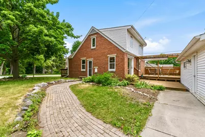 N46W5881  Spring St, Cedarburg, WI 53012 - Photo 3