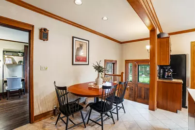 3053 N Summit Ave, Milwaukee, WI 53211 - Photo 25